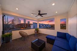 Downtown Retreat - Image 3