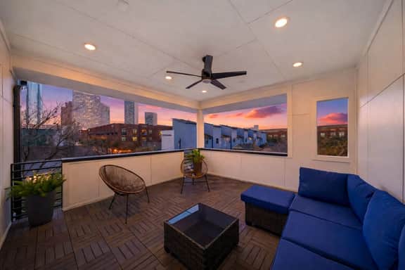 Downtown Retreat - Image 3